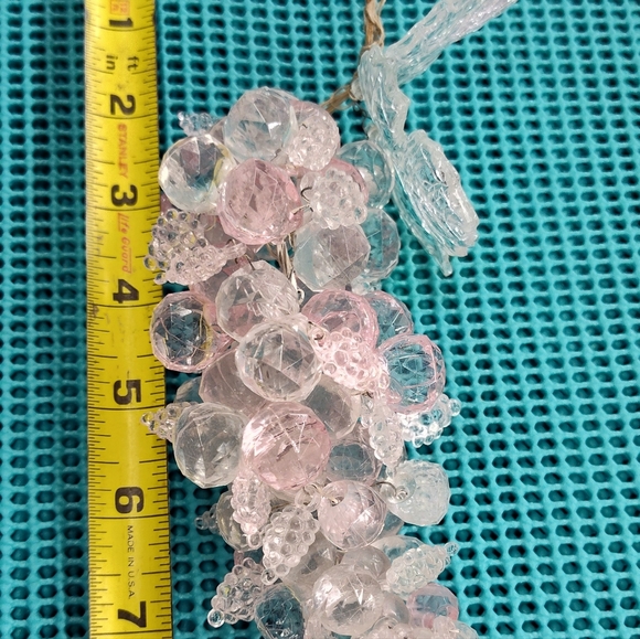 Glass Grape Vine - Picture 8 of 9